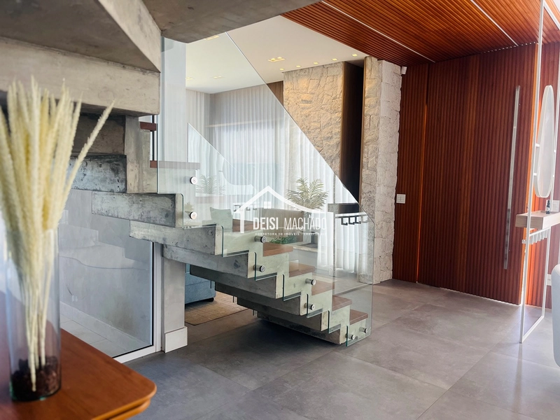  Casa de Alto Padrão à Venda em Capão Novo Village | Próxima à Beira-Mar: 8ª foto da galeria de imagens do imóvel