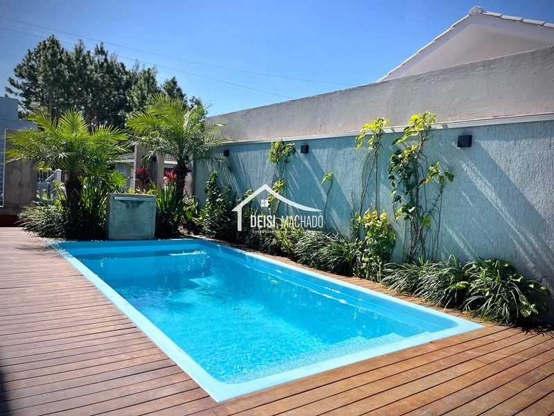  Casa de Alto Padrão à Venda em Capão Novo Village | Próxima à Beira-Mar: 21ª foto da galeria de imagens do imóvel