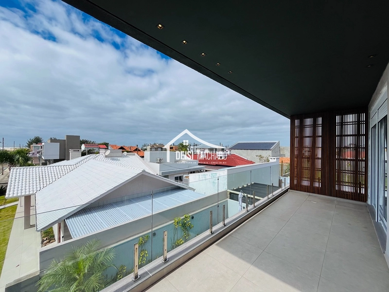  Casa de Alto Padrão à Venda em Capão Novo Village | Próxima à Beira-Mar: 41ª foto da galeria de imagens do imóvel