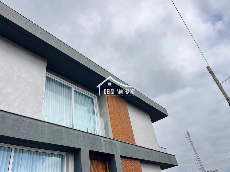  Casa de Alto Padrão à Venda em Capão Novo Village | Próxima à Beira-Mar: 2ª foto da galeria de imagens do imóvel