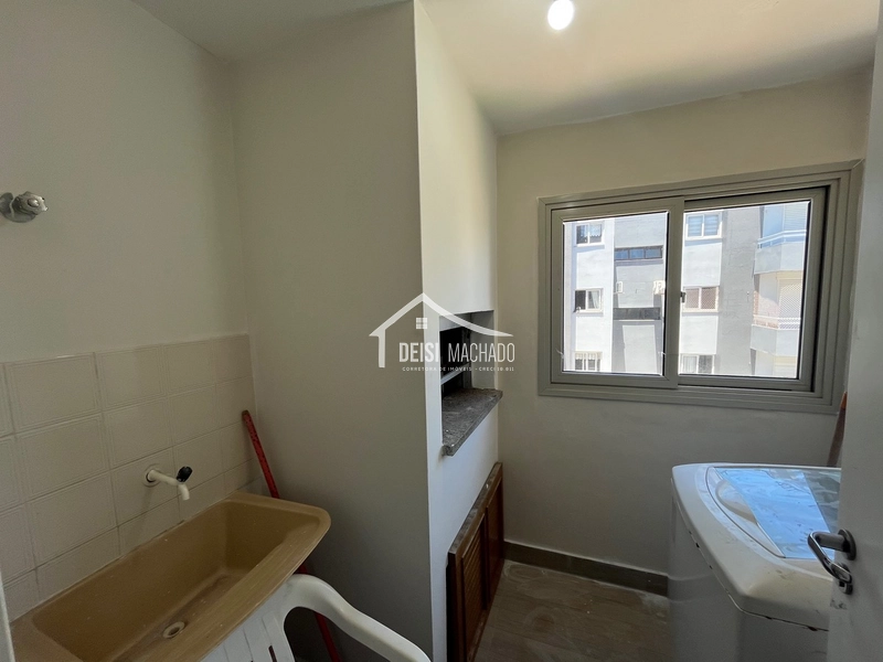 Apartamento 2 Dormitórios Próximo do Mar!: 1ª foto da galeria de imagens do imóvel
