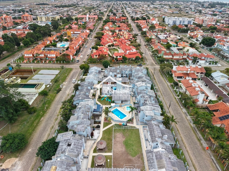 Sobrado à venda em condomínio com piscina em Capão Novo | Apenas R$ 350.000: 27ª foto da galeria de imagens do imóvel