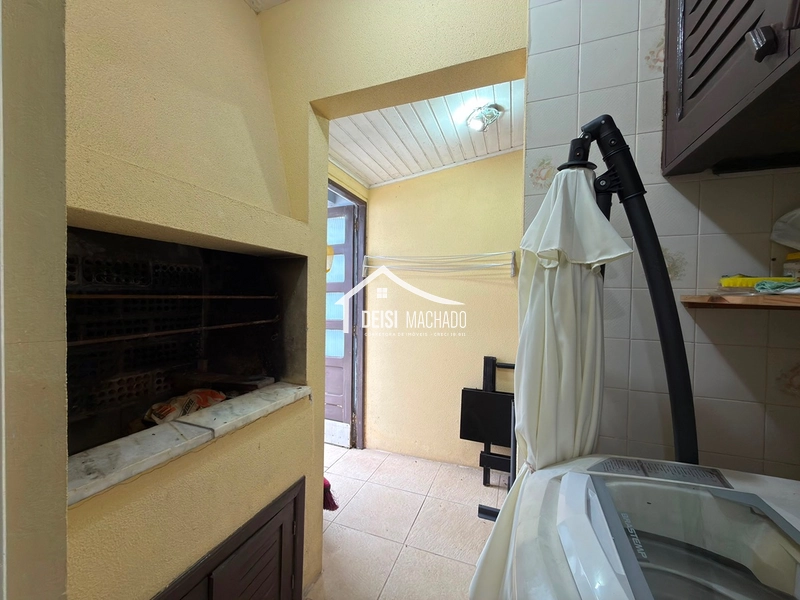 Sobrado à venda em condomínio com piscina em Capão Novo | Apenas R$ 350.000: 13ª foto da galeria de imagens do imóvel