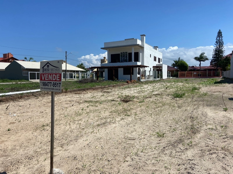 Terreno beira-mar a venda na praia Capão Novo Village: 4ª foto da galeria de imagens do imóvel