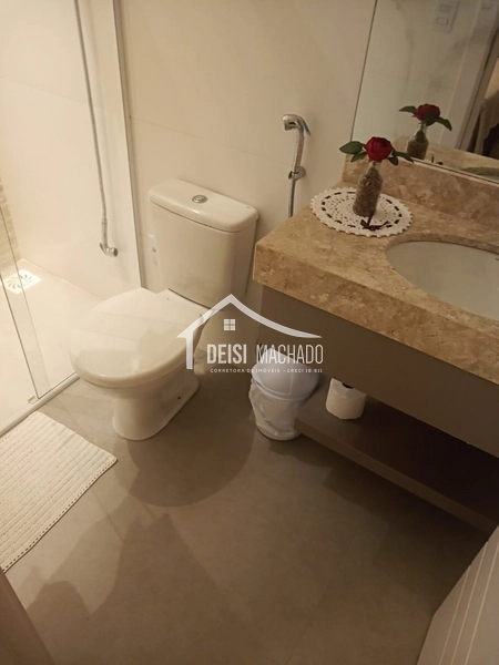 À VENDA CASA DE ESQUINA  EM CONDOMINIO FECHADO: 2ª foto da galeria de imagens do imóvel