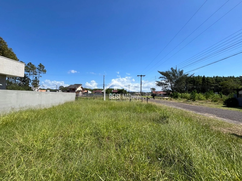 Terreno de ESQUINA a 300 metros do mar em Capão Novo Village: 15ª foto da galeria de imagens do imóvel