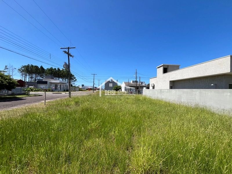 Terreno de ESQUINA a 300 metros do mar em Capão Novo Village: 14ª foto da galeria de imagens do imóvel