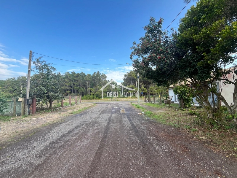 Terreno a venda em Capão Novo Village: 3ª foto da galeria de imagens do imóvel