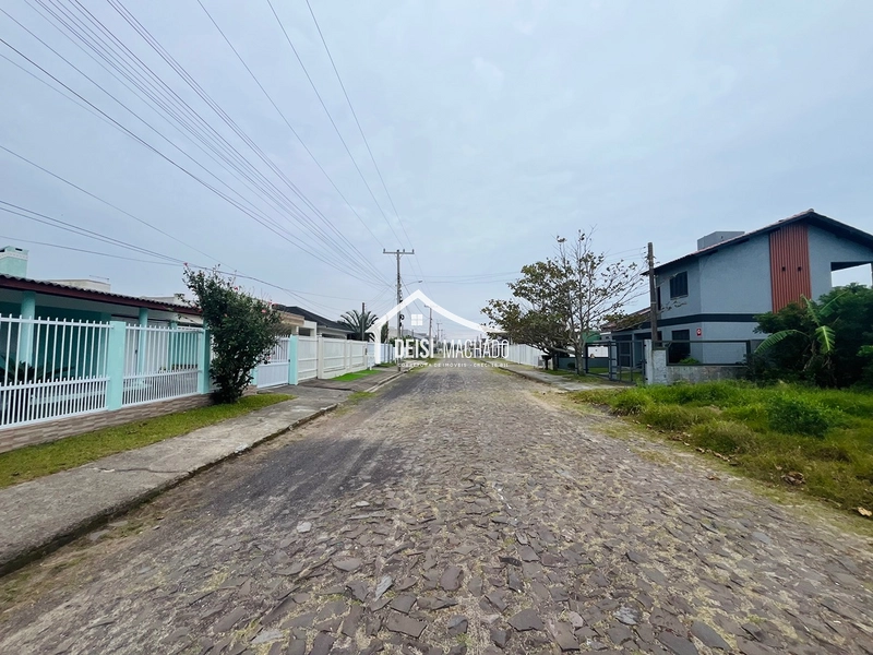 Terreno a venda em Capão da Canoa / Capão Novo: 3ª foto da galeria de imagens do imóvel
