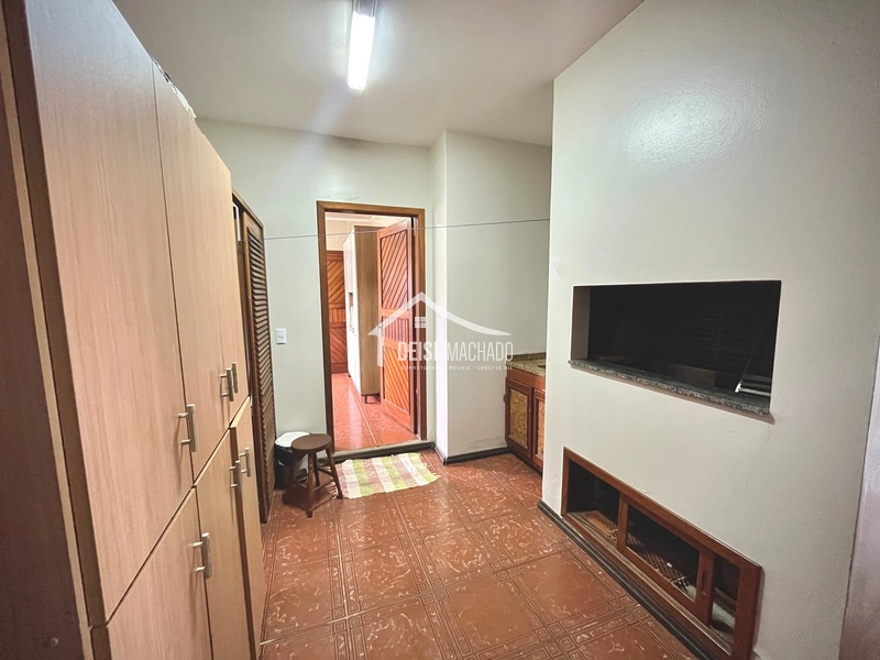 Casa térrea de esquina a 1 quadra do mar na praia Capão Novo - RS.: 31ª foto da galeria de imagens do imóvel