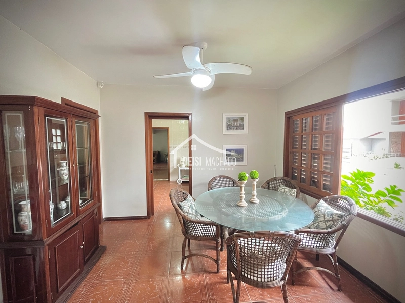 Casa térrea de esquina a 1 quadra do mar na praia Capão Novo - RS.: 20ª foto da galeria de imagens do imóvel