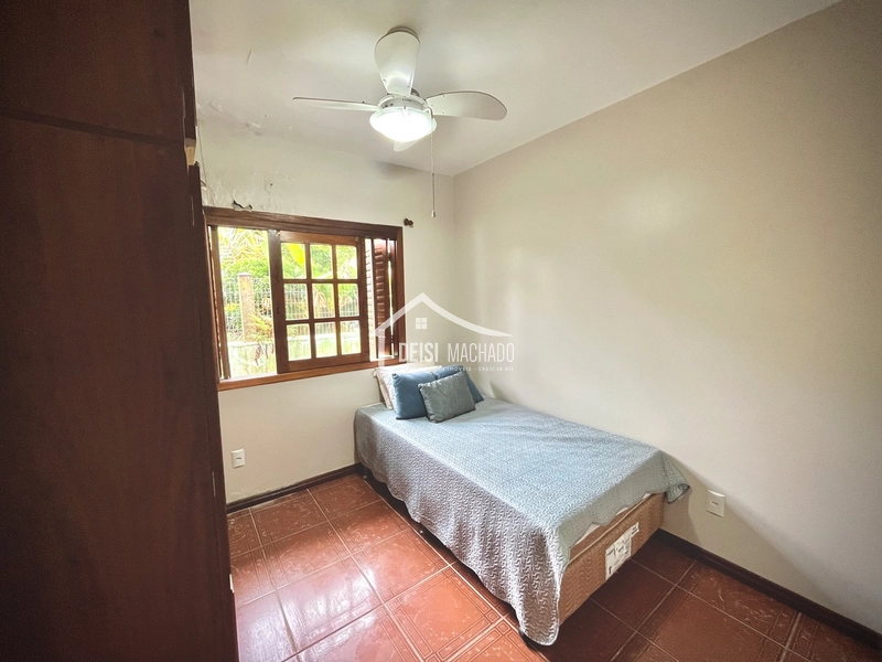 Casa térrea de esquina a 1 quadra do mar na praia Capão Novo - RS.: 14ª foto da galeria de imagens do imóvel