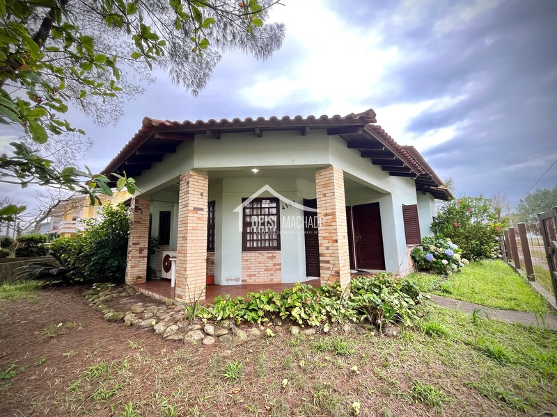 Casa térrea de esquina a 1 quadra do mar na praia Capão Novo - RS.: 16ª foto da galeria de imagens do imóvel