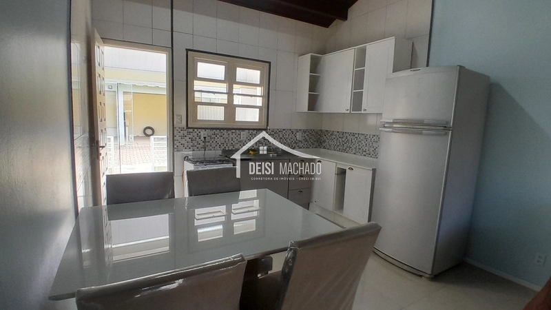 SUA CASA NA PRAIA DE CAPÃO NOVO: 2ª foto da galeria de imagens do imóvel
