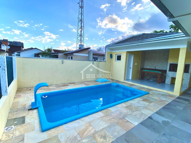 Casa a venda na praia Arroio Teixeira: 8ª foto da galeria de imagens do imóvel