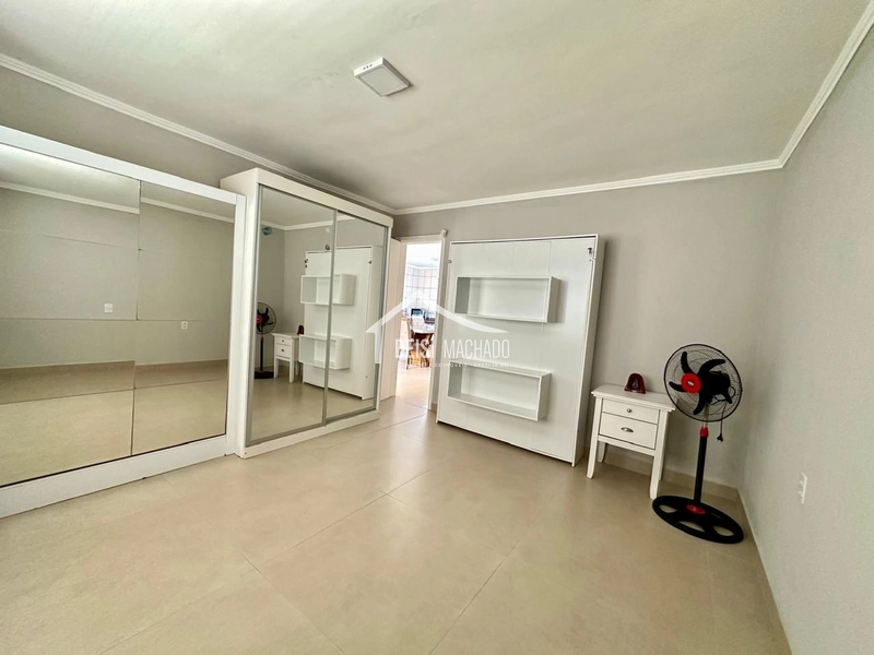 LINDA CASA DE DOIS DORMITÓRIOS EM REGIÃO DE MORADORES EM CAPÃO NOVO: 3ª foto da galeria de imagens do imóvel
