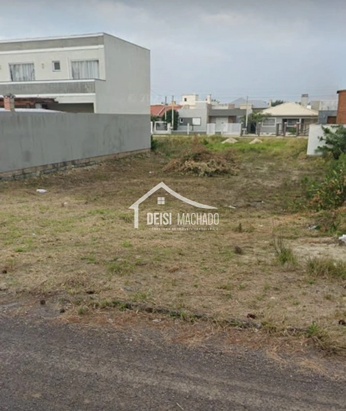 Terreno no Village à 250 metros do mar: 1ª foto da galeria de imagens do imóvel