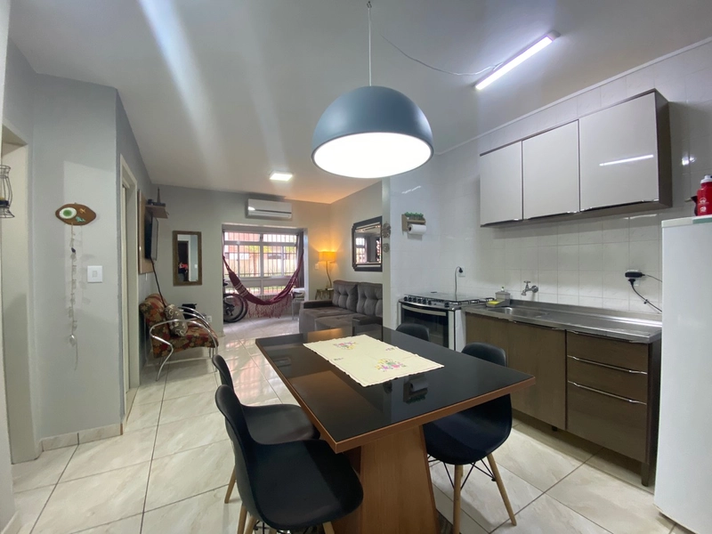 Excelente apartamento térreo a venda na praia Capão Novo: 1ª foto da galeria de imagens do imóvel