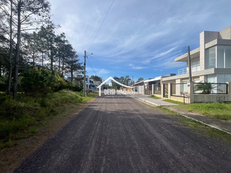 Terreno à Venda em Capão Novo Village | 300 m² a 200 Metros do Mar: 4ª foto da galeria de imagens do imóvel