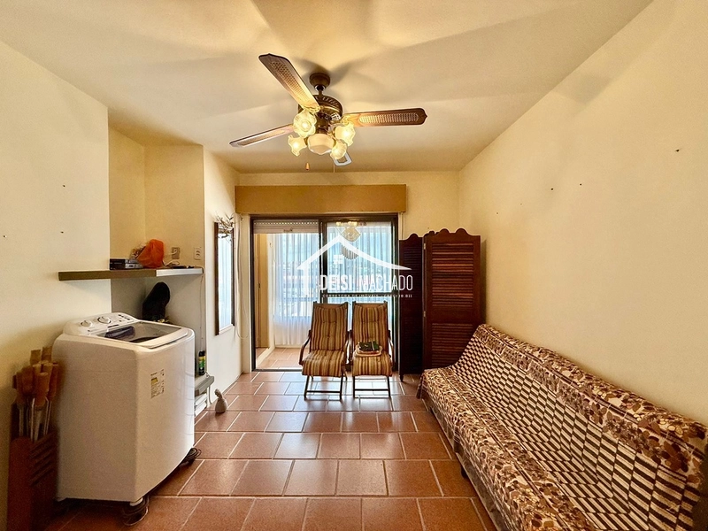 Apartamento com linda vista a venda em Capão Novo: 3ª foto da galeria de imagens do imóvel