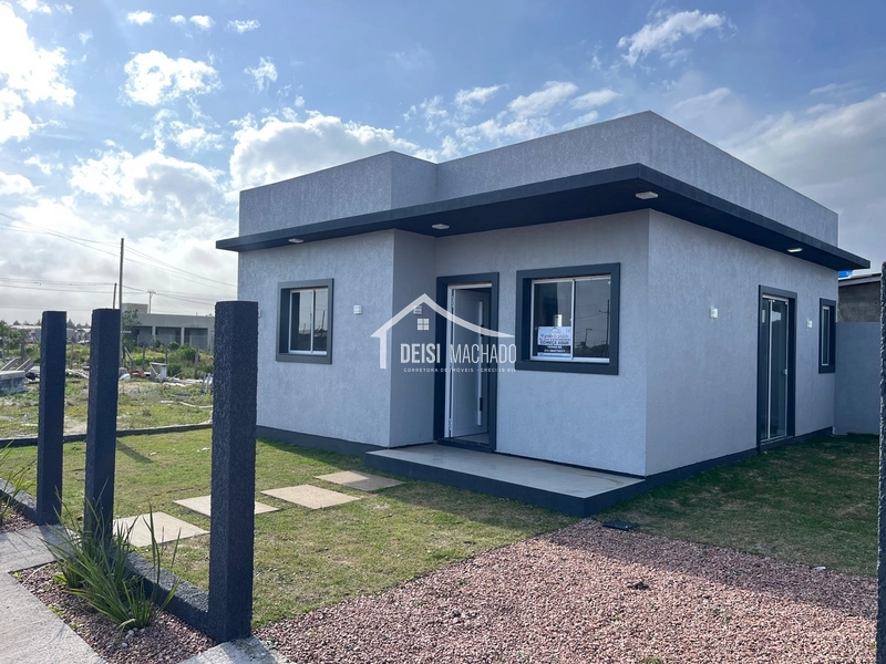 Casa Geminada Aconchegante e Funcional!: 2ª foto da galeria de imagens do imóvel