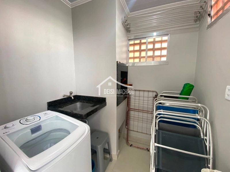 Apartamento JK totalmente reformado e pronto pra morar em Capão Novo: 8ª foto da galeria de imagens do imóvel