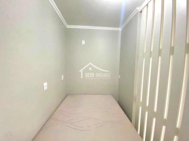 Apartamento JK totalmente reformado e pronto pra morar em Capão Novo: 13ª foto da galeria de imagens do imóvel