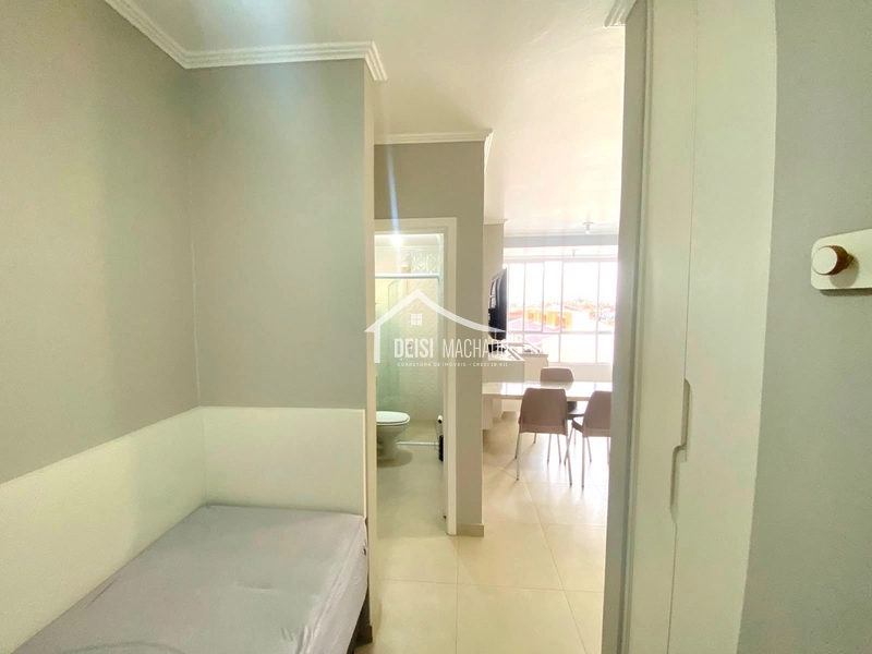 Apartamento JK totalmente reformado e pronto pra morar em Capão Novo: 18ª foto da galeria de imagens do imóvel