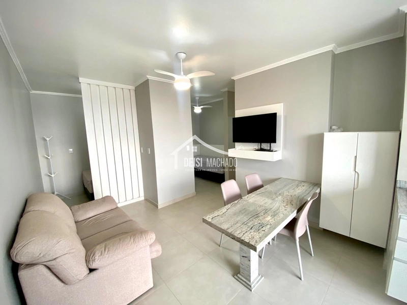 Apartamento JK totalmente reformado e pronto pra morar em Capão Novo: 7ª foto da galeria de imagens do imóvel