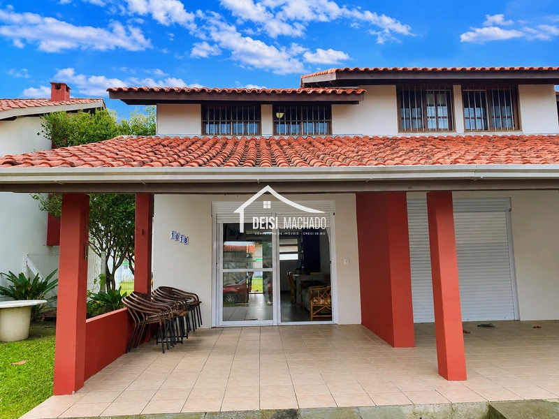 SOBRADO EM CAPÃO NOVO : 1ª foto da galeria de imagens do imóvel