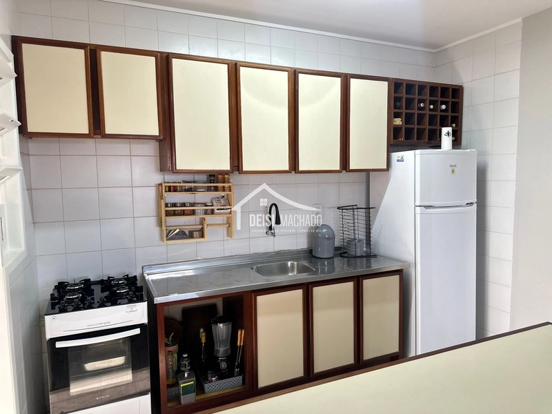 EXCLUSIVIDADE DEISI MACHADO: Apartamento 03 dormitórios  em Capão Novo: 2ª foto da galeria de imagens do imóvel