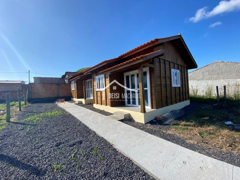 Oportunidade! Duas casas novas a 700 metros do mar: 1ª foto da galeria de imagens do imóvel