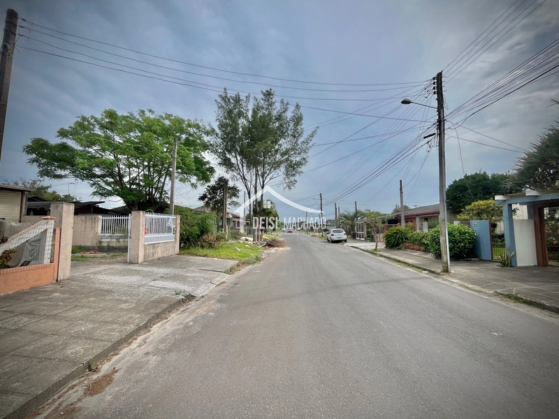 Ótima casa com 02 dormitórios em região de moradores.: 2ª foto da galeria de imagens do imóvel
