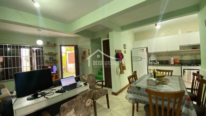Sobrado geminada em ótima localização: 4ª foto da galeria de imagens do imóvel