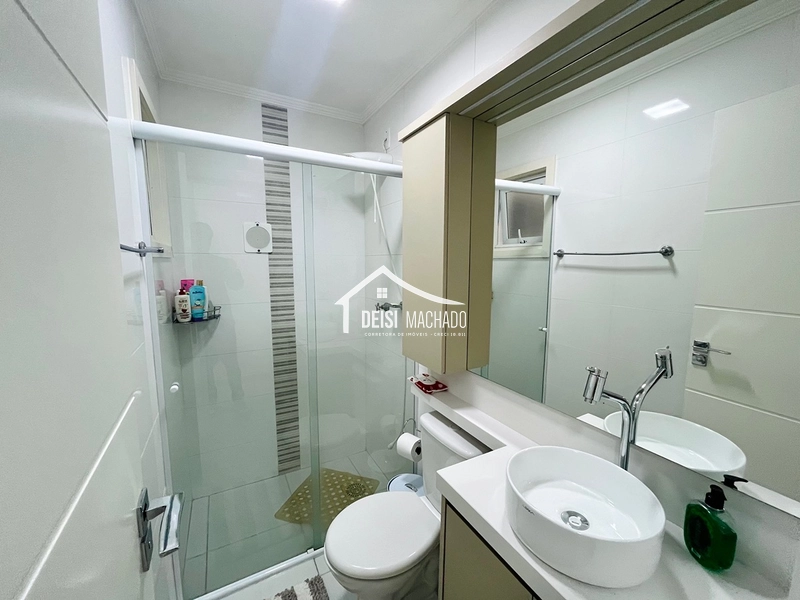 APARTAMENTO MODERNO DE 1 DORMITÓRIO E MEIO EM CAPÃO NOVO: 4ª foto da galeria de imagens do imóvel