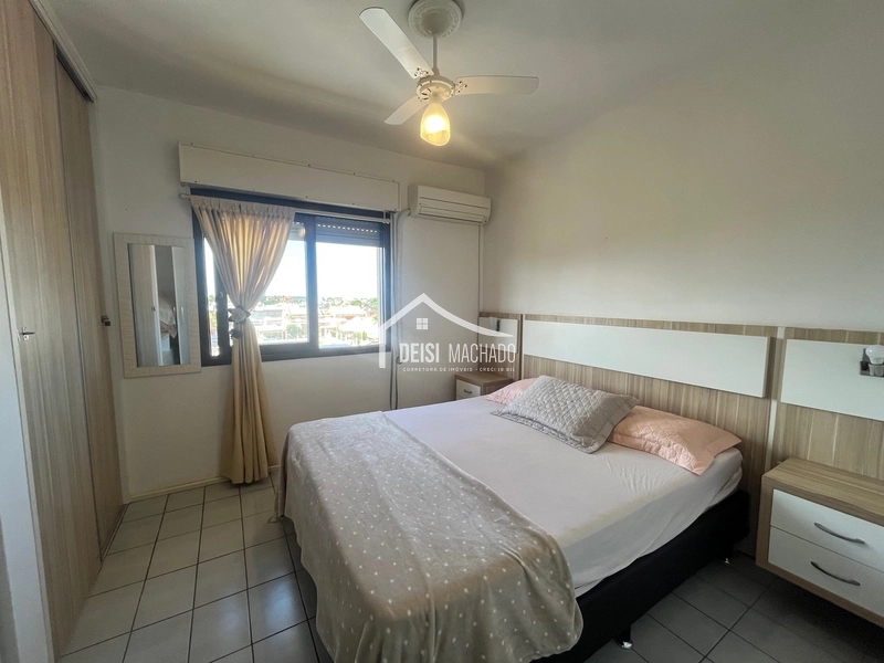 Apartamento em prédio com piscina e linda vista: 2ª foto da galeria de imagens do imóvel