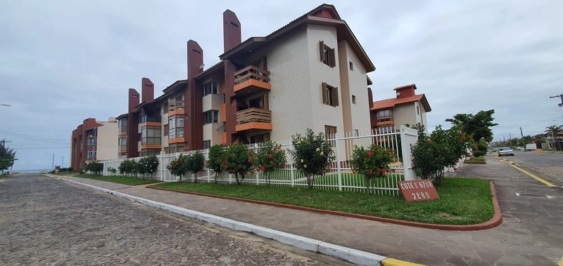 APARTAMENTO À 50M MAR NA PRAIA DE CAPÃO NOVO: 2ª foto da galeria de imagens do imóvel