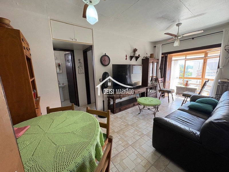APARTAMENTO À 50M MAR NA PRAIA DE CAPÃO NOVO: 1ª foto da galeria de imagens do imóvel