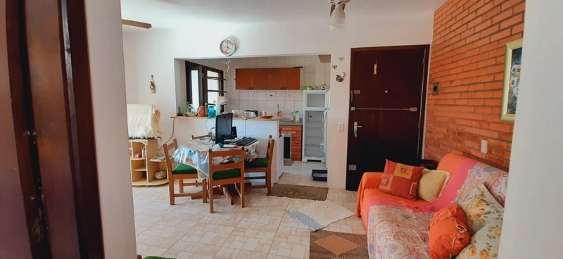 APARTAMENTO À 50M MAR NA PRAIA DE CAPÃO NOVO: 3ª foto da galeria de imagens do imóvel