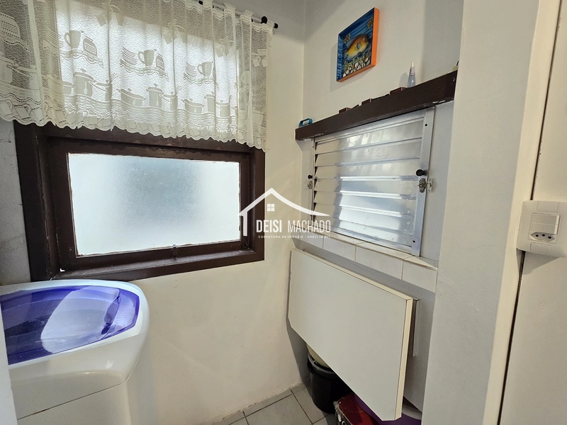 Ótimo apartamento com piscina, em capão novo: 3ª foto da galeria de imagens do imóvel