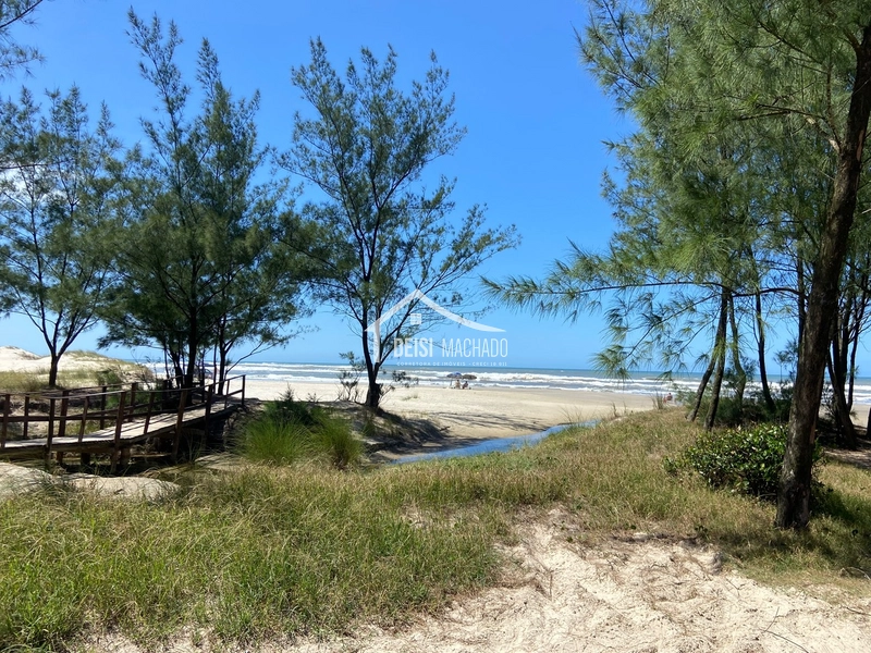 Terreno de esquina a venda na praia Capão Novo Village: 8ª foto da galeria de imagens do imóvel