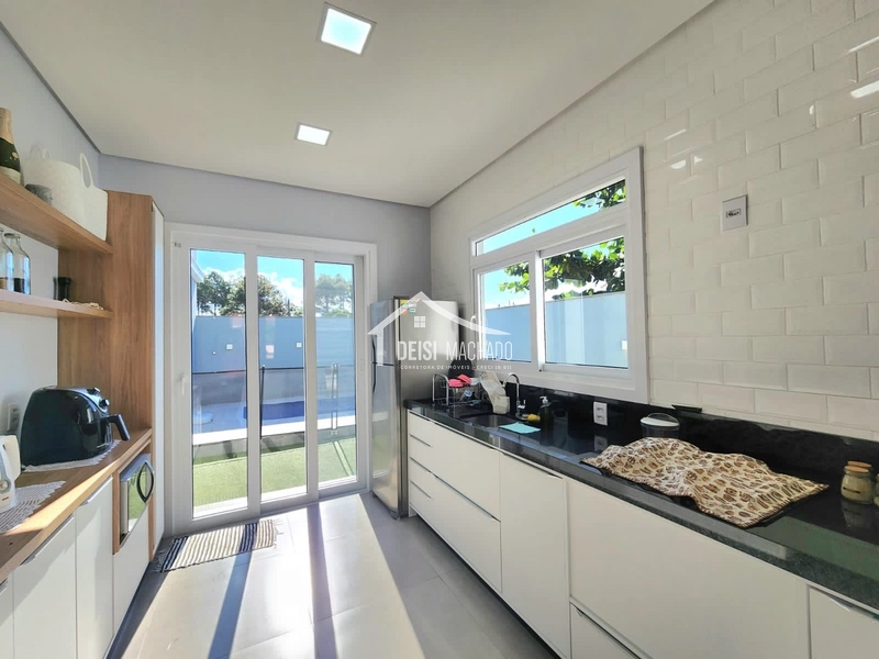 Casa com piscina em Capão Novo Village: 40ª foto da galeria de imagens do imóvel