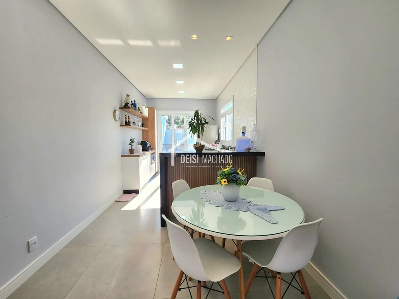 Casa com piscina em Capão Novo Village: 3ª foto da galeria de imagens do imóvel