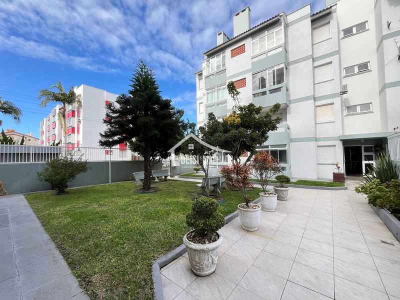 Apartamento com piscina a venda em Capão Novo: 7ª foto da galeria de imagens do imóvel