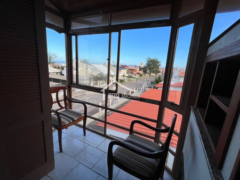 APARTAMENTO QUASE BEIRA-MAR EM CAPÃO NOVO: 3ª foto da galeria de imagens do imóvel