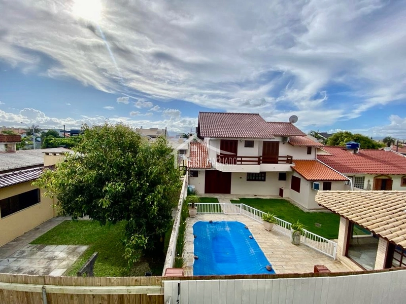 Sobrado NOVO a venda na praia Capão Novo: 3ª foto da galeria de imagens do imóvel