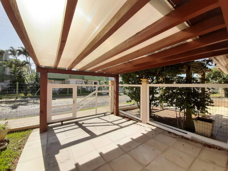 Lindo Estudio com 2 vagas de garagem e baixo valor de condomínio: 2ª foto da galeria de imagens do imóvel