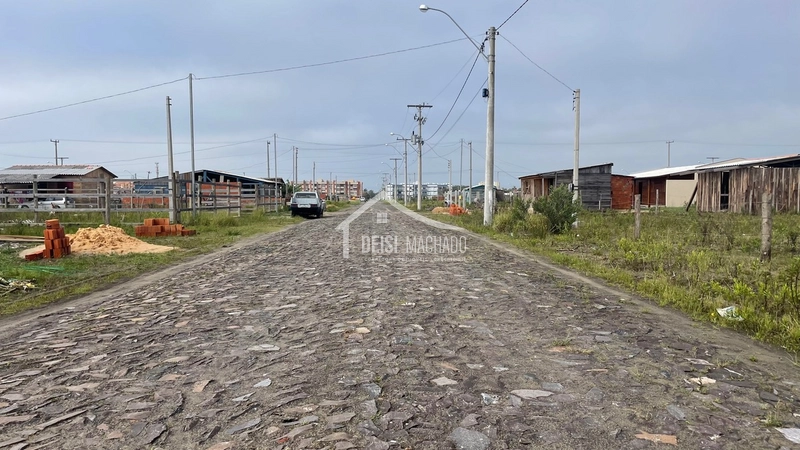 Procurando um terreno para morar? Então conheça este lote!: 2ª foto da galeria de imagens do imóvel