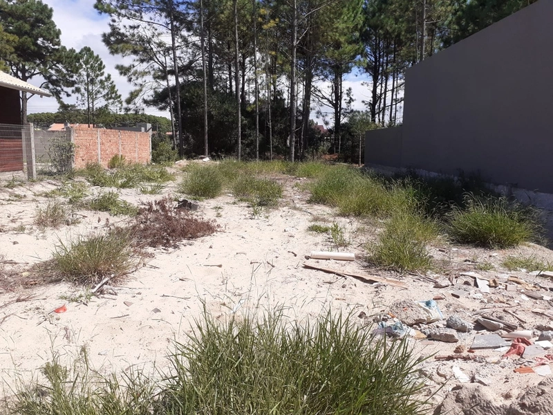 Ótimo terreno a venda em Capão Novo Village: 3ª foto da galeria de imagens do imóvel