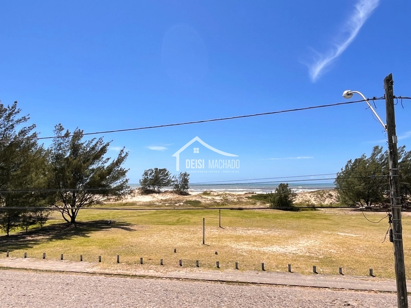 Excelente sobrado à beira-mar: 41ª foto da galeria de imagens do imóvel